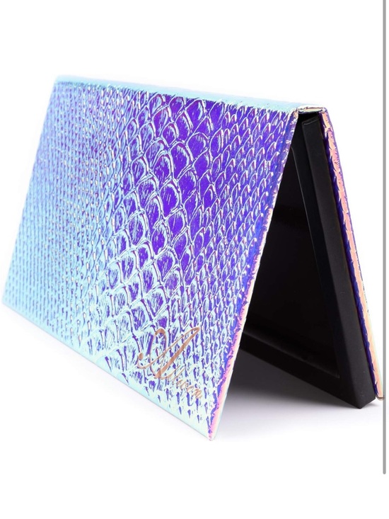 Other - Holographic Magnetic Makeup Palette